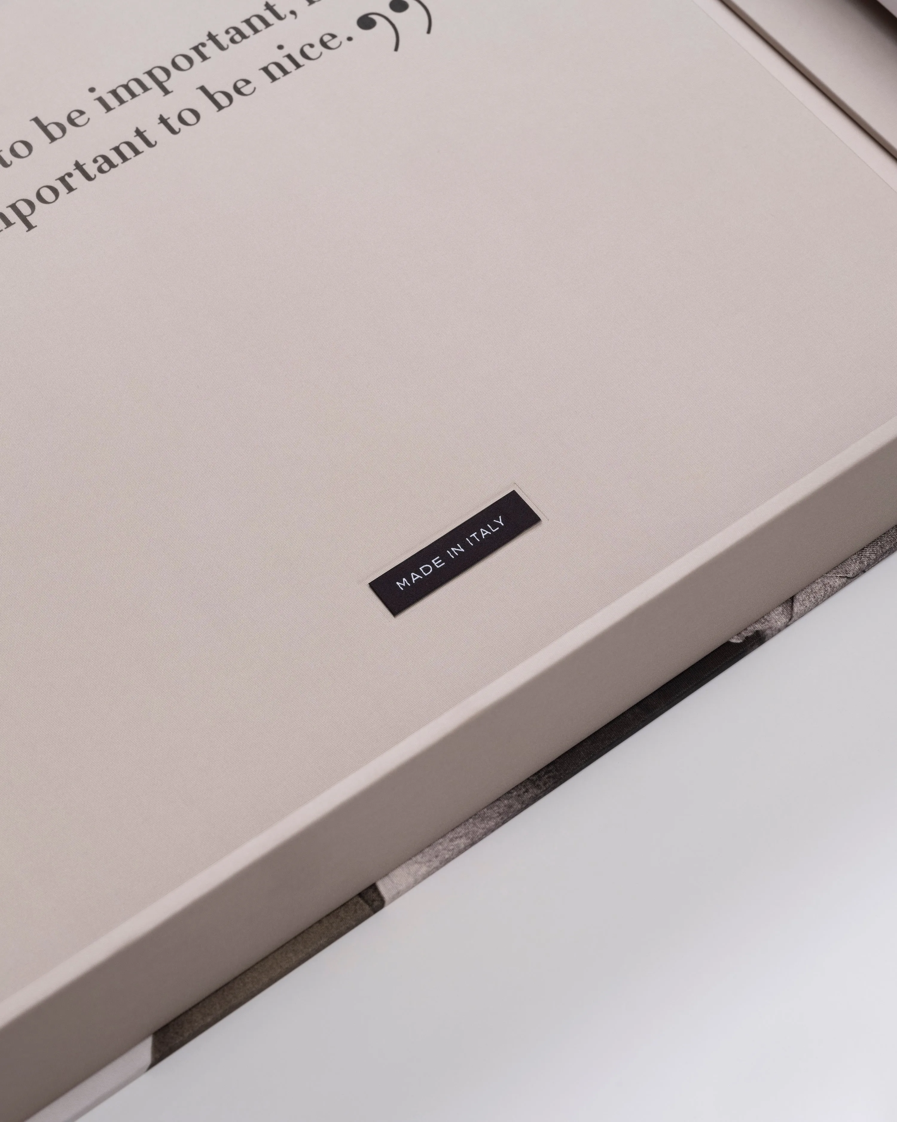 Federer (Ultimate-Signed) Assouline