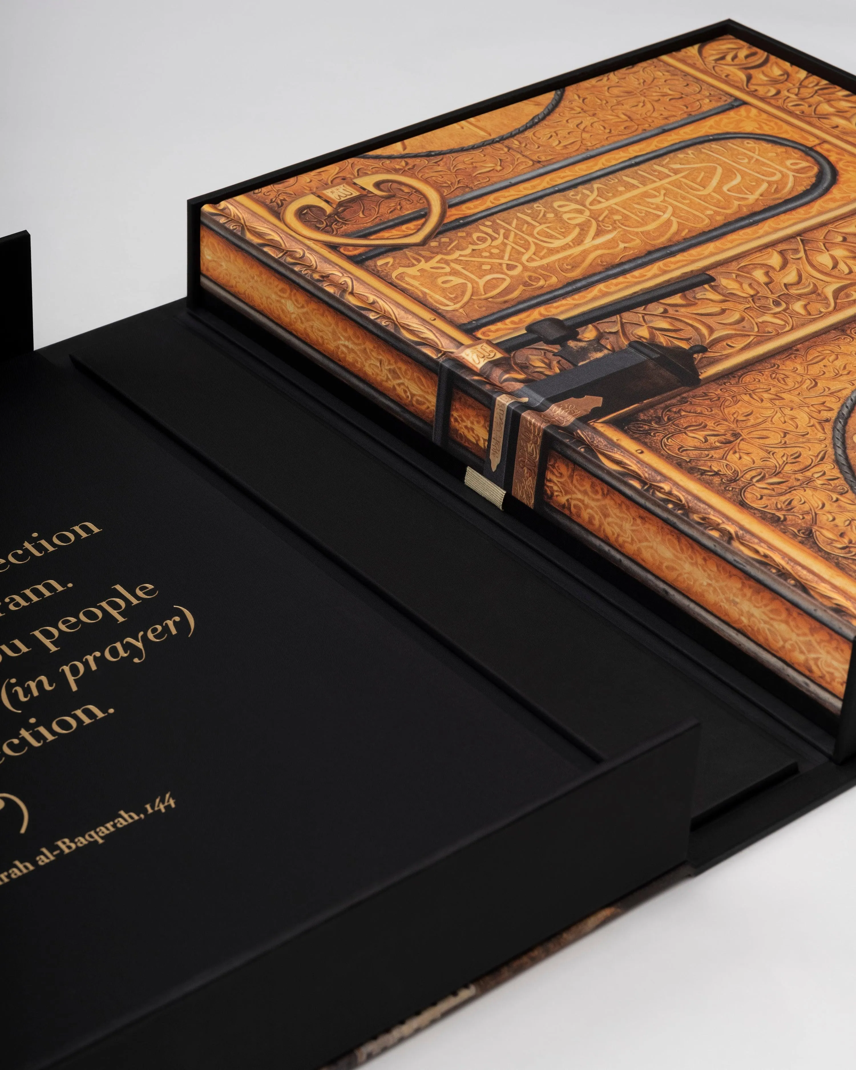 Makkah: The Holy City of Islam Assouline