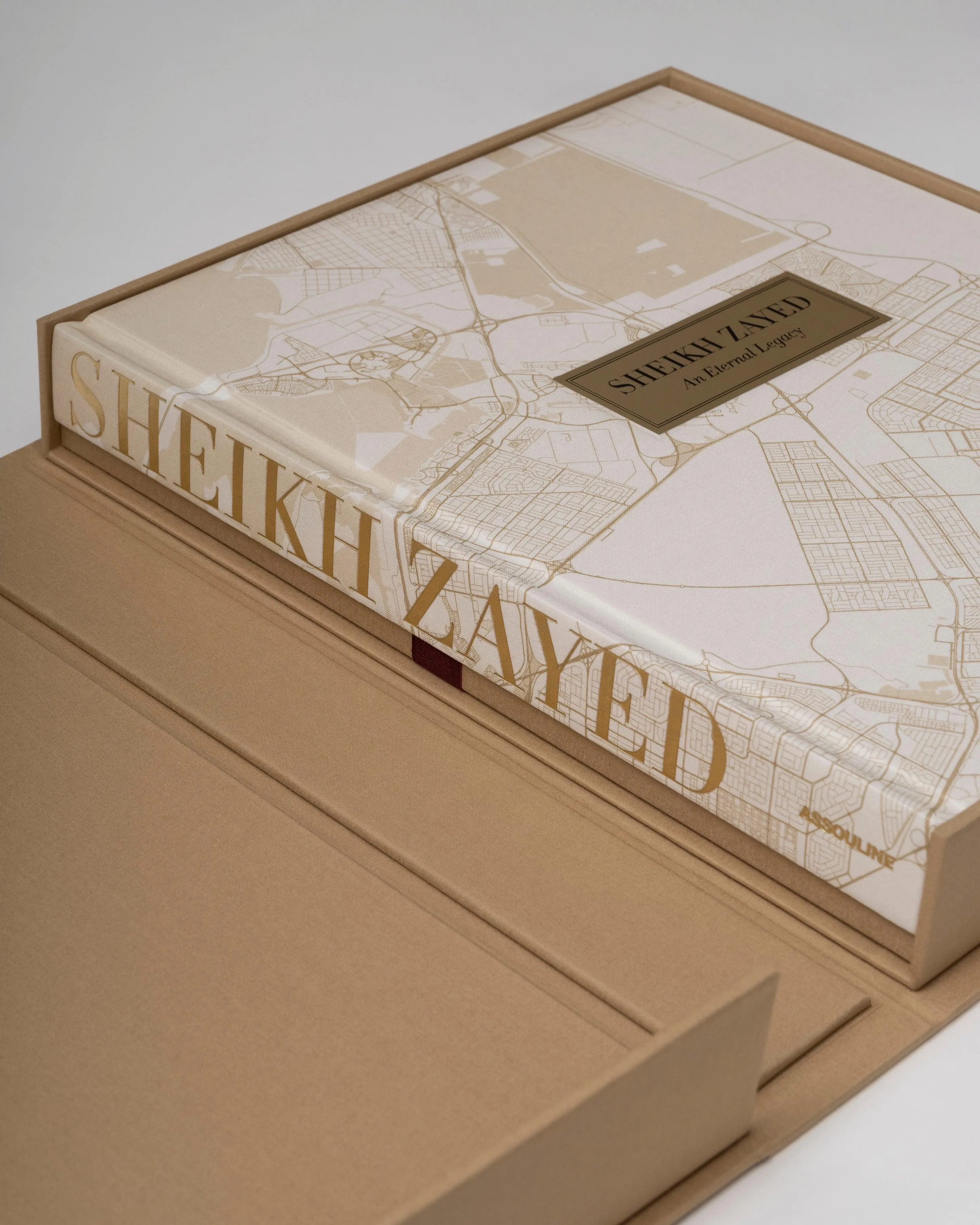 Sheikh Zayed: An Eternal Legacy Assouline