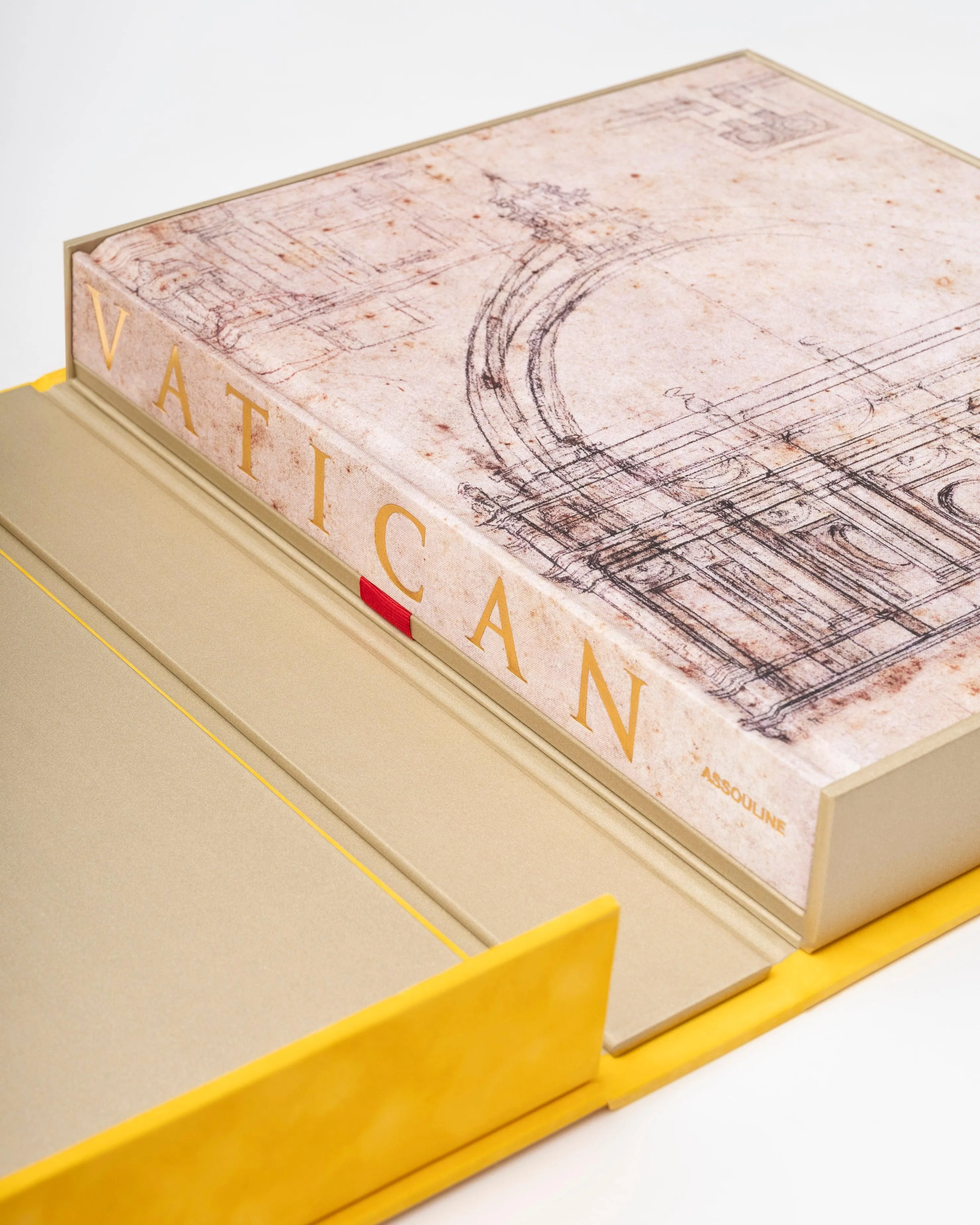 Vatican: A Private Visit to a Secret World Assouline