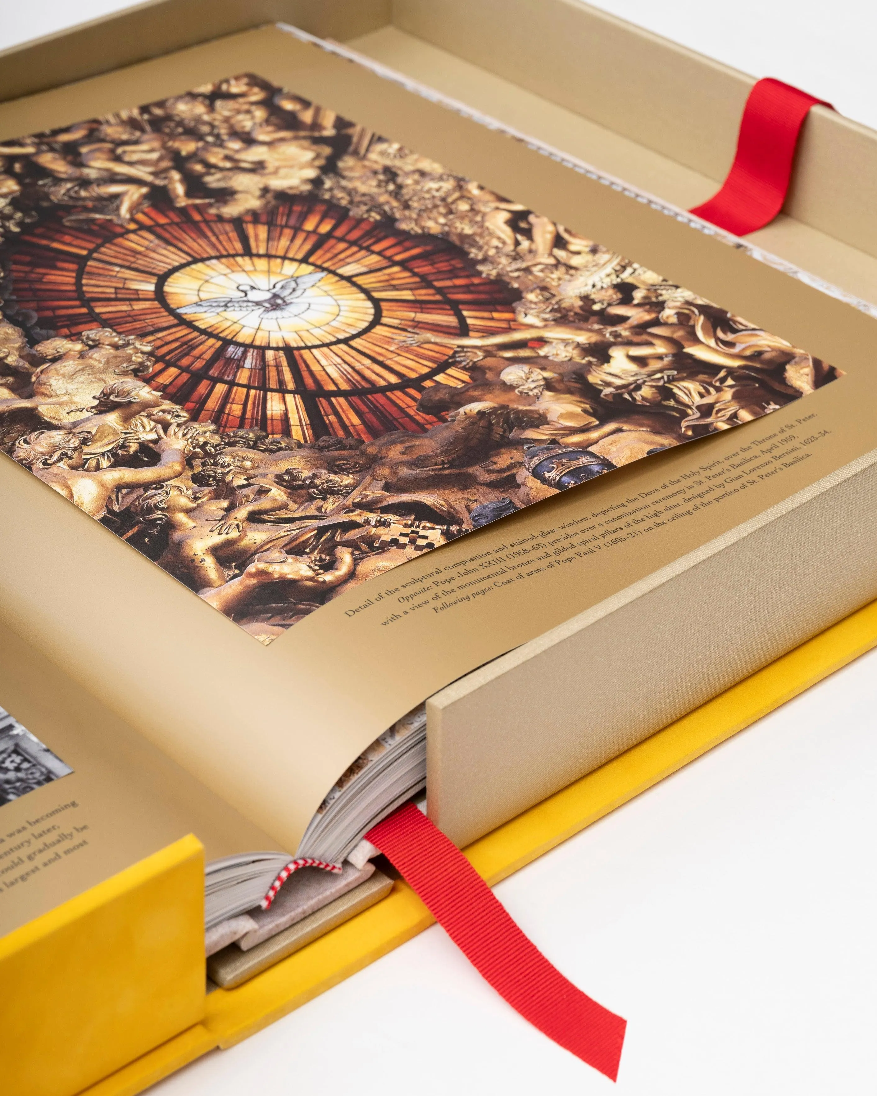 Vatican: A Private Visit to a Secret World Assouline